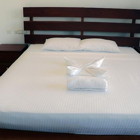 Villa Hamburg Aluthgama Bagian luar foto